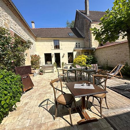 L'Artelier Dans Ma Cour Bed & Breakfast Hermonville Екстериор снимка