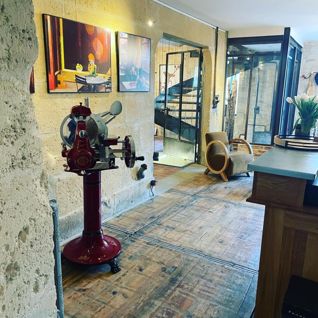 L'Artelier Dans Ma Cour Bed & Breakfast Hermonville Екстериор снимка